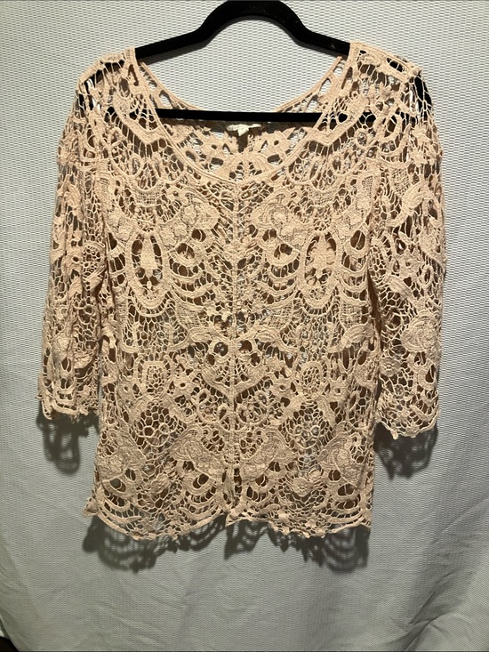 Adiva Tops - Adiva Crochet Lace Blouse in Beige